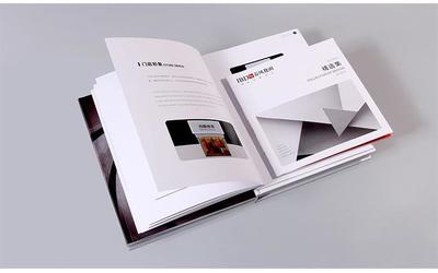 彩崎印刷 定制高品質(zhì)畫(huà)冊(cè)，助力企業(yè)形象與產(chǎn)品傳播